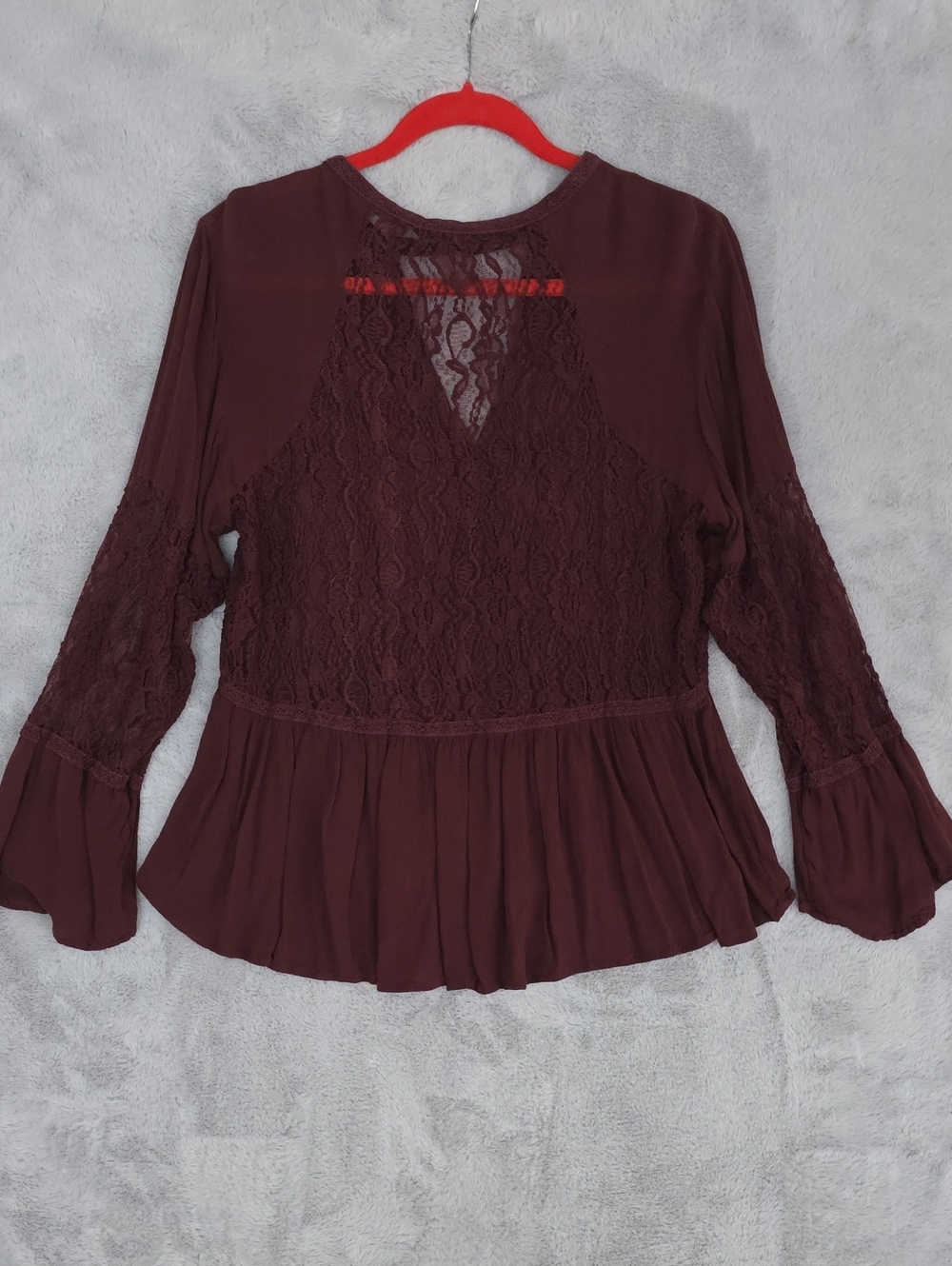 American Eagle Burgundy Lace Bell Sleeve Peplum Boho Top - Picture 7 of 12